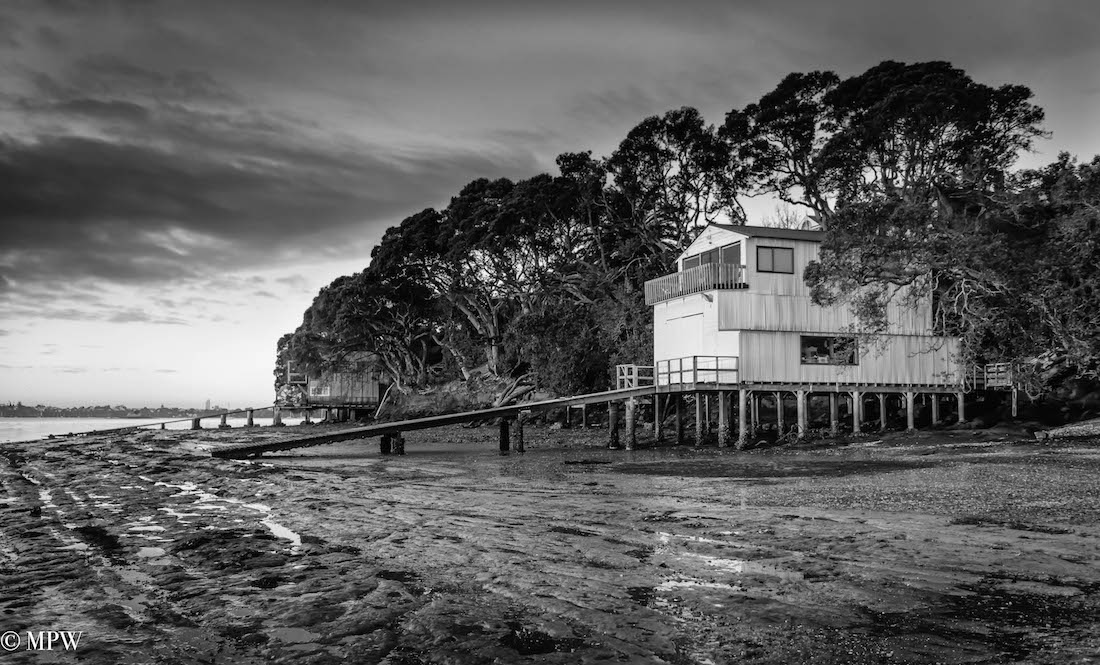 mike wheelton black and white, colour street photography Queen Street Auckland city